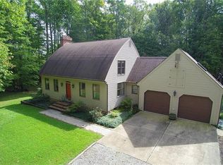 3140 Scrubgrass Rd, Grove City, PA 16127