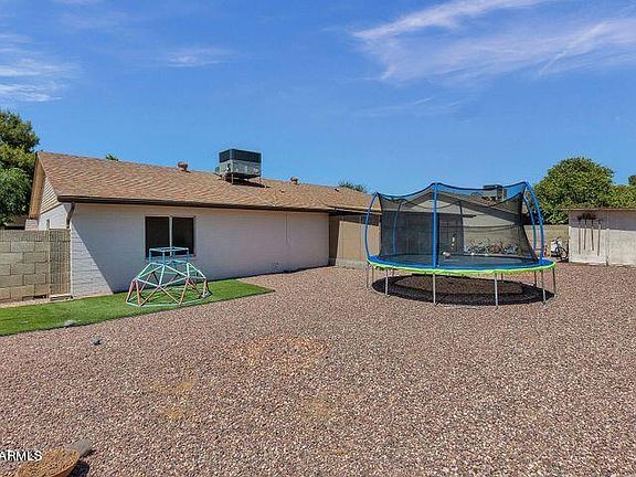 2nd image of 5801 W Crocus Dr