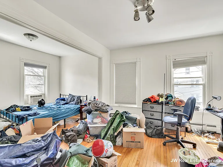 20 Ashford St #20 — Photo 6