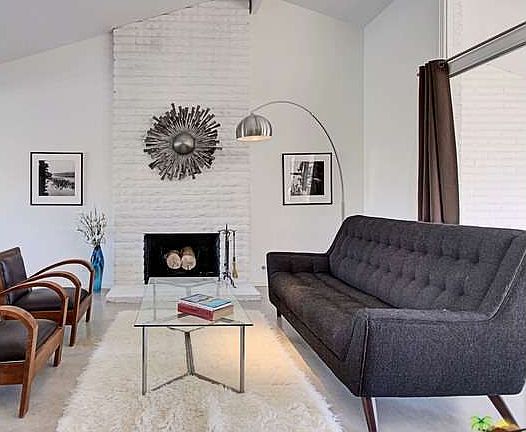 2nd image of 580 E Sierra Way