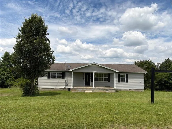 139 Griffith Rd, Albertville, AL 35951
