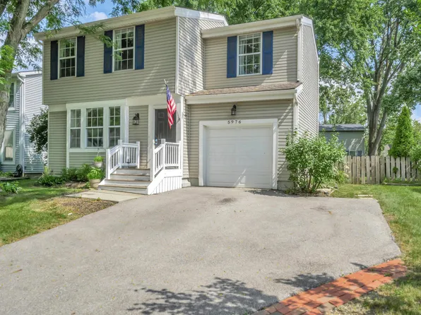 5976 Kingslake Dr, Hilliard, OH 43026
