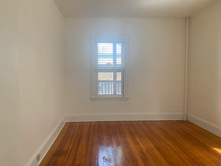 52 Percival St #1 — Photo 9