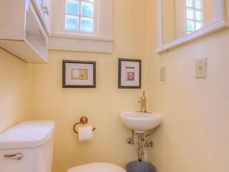 Downstairs Half Bathroom