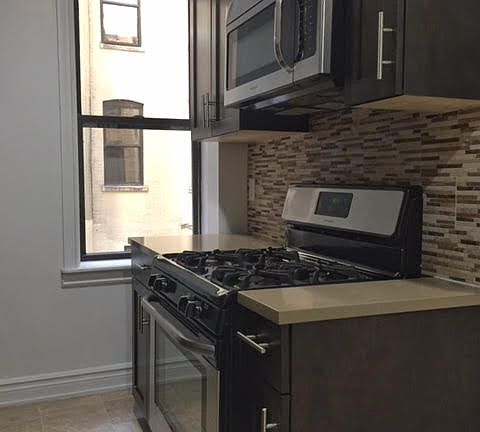 2nd image of 100 Fort Washington Ave APT 2G