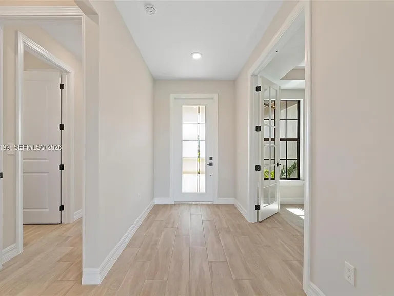 4546 Cumberland Ter — Photo 8