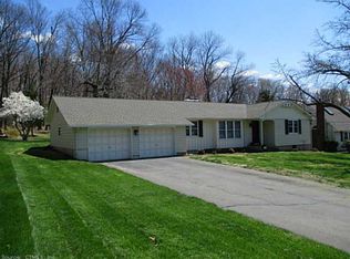 7 Burr St, Portland, CT 06480