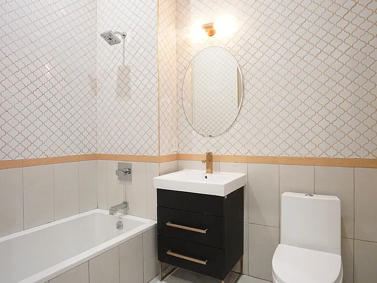 144 Ralph Ave #1F — Photo 3