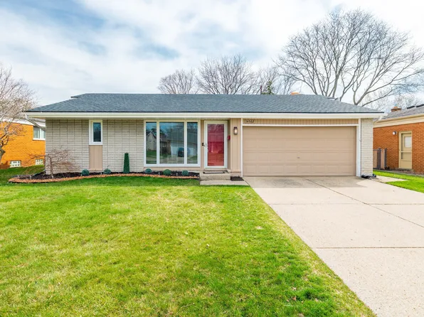 14562 Ronnie Ln, Livonia, MI 48154