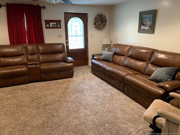 5th image of 2564 Lake Upchurch Dr