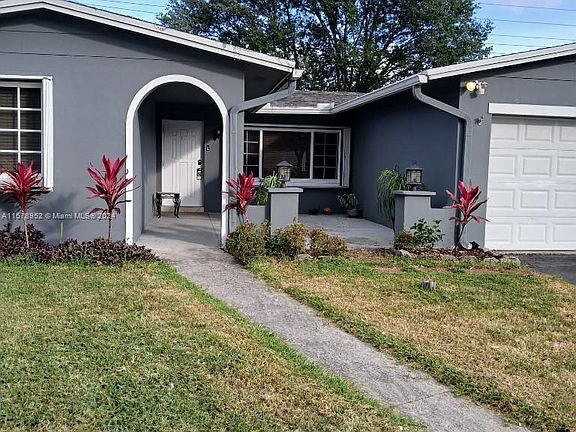 3rd image of 2190 NW 91st Ter