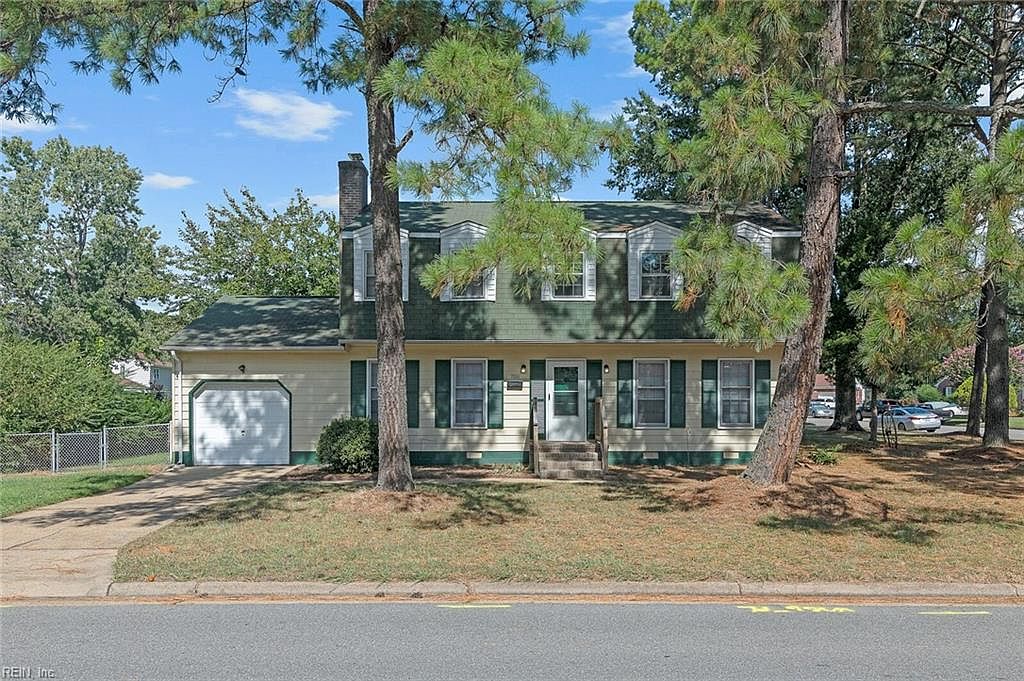 7004 Chestnut Ave Newport News VA 23605 Zillow 7004-chestnut-ave-newport-news-va-23605-zillow