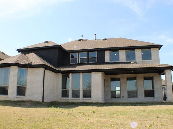 3rd image of 5212 Shadetree St