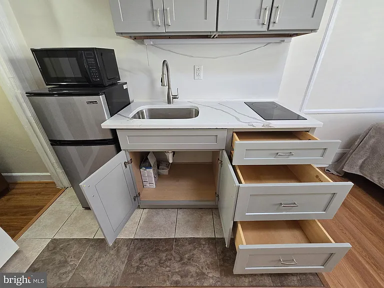 1324 Locust St #1530 — Photo 7