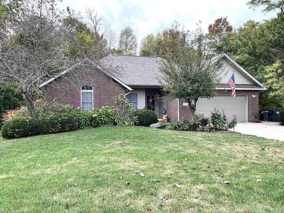 1st image of 2030 N Lakeview Dr