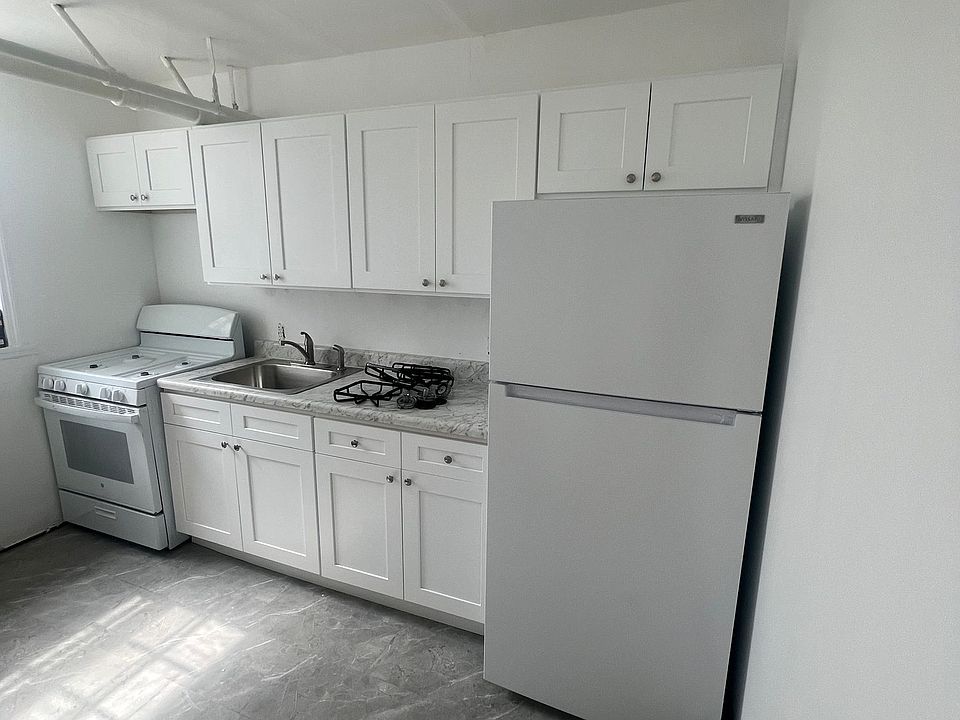 2nd image of 55 Randolph Pl #Aa
