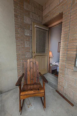 Rented by Voro NYC | media 27