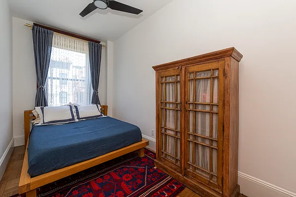 Rented by Keller Williams NYC | media 12