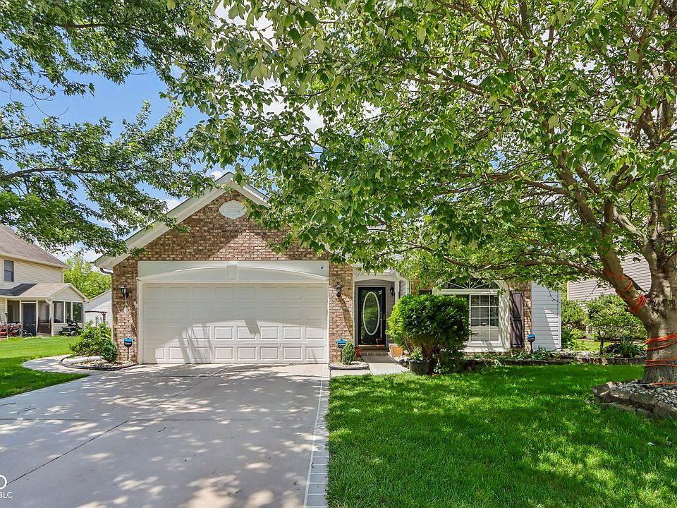 1st image of 13956 Brightwater Dr