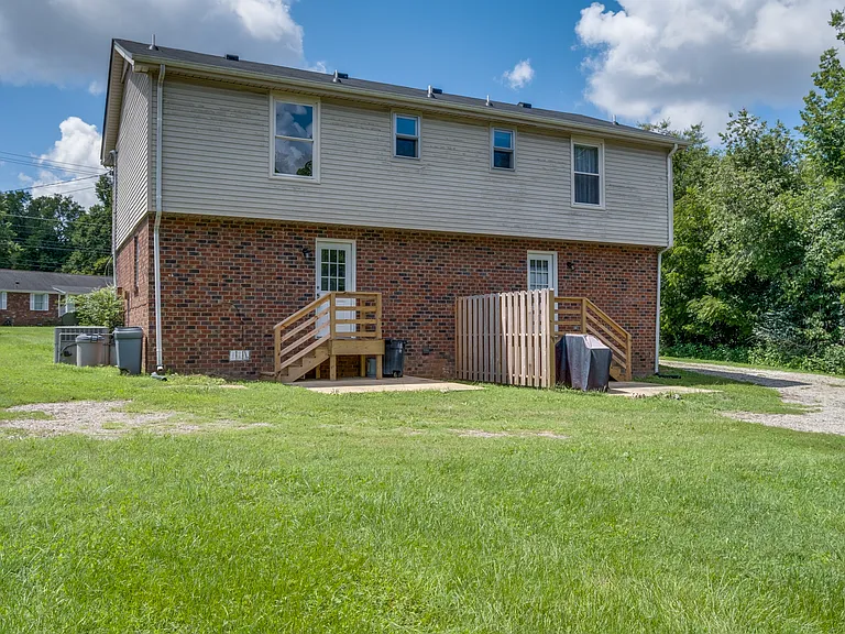 179 Anderson Ln #B — Photo 22