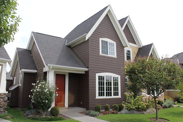 1st image of 1086 SE Garrison Village Way