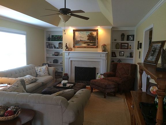 3rd image of 177 Longspur Dr
