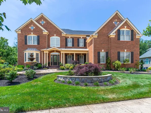 5206 Bonnie Brae Farm Dr, Haymarket, VA 20169