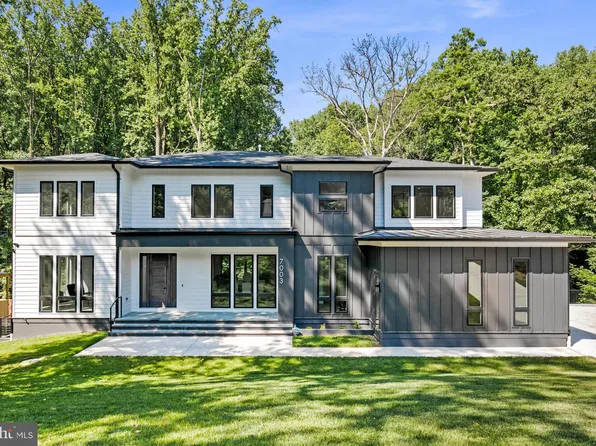 7003 River Oaks Dr, Mc Lean, VA 22101