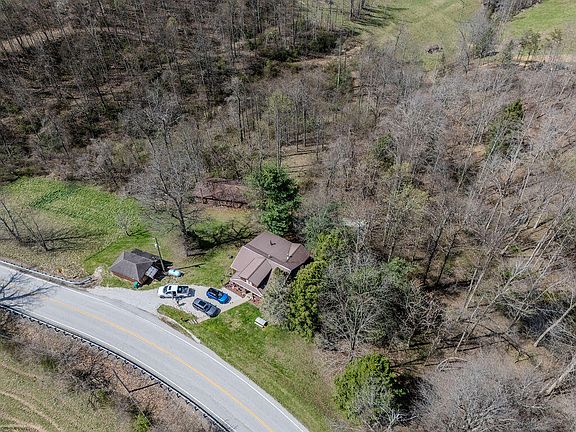 29th image of 645 State Highway 173