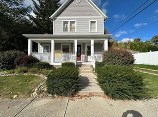 403 Oak St, Valparaiso, IN 46383
