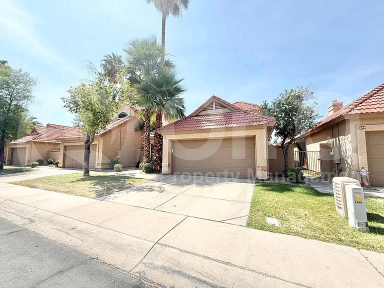 4695 W Ivanhoe St — Photo 2