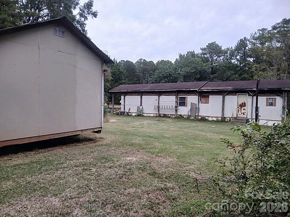 3rd image of 5916 Hightower Rd