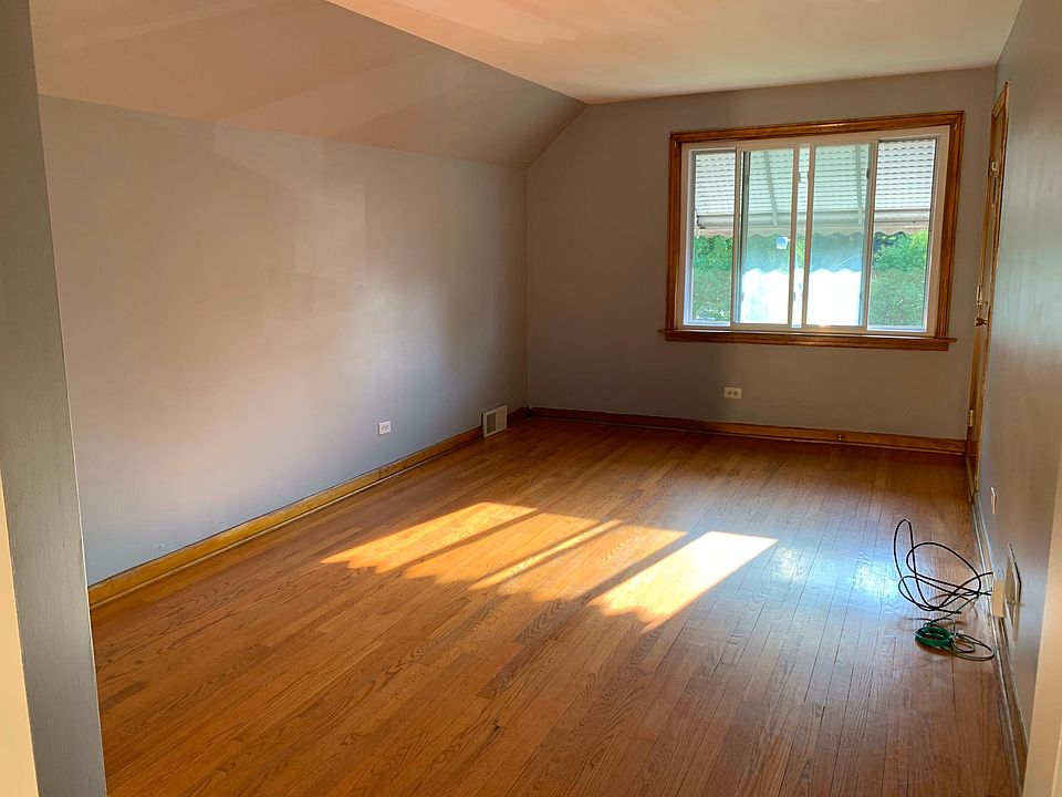 1st image of 6359 S Kostner Ave #2