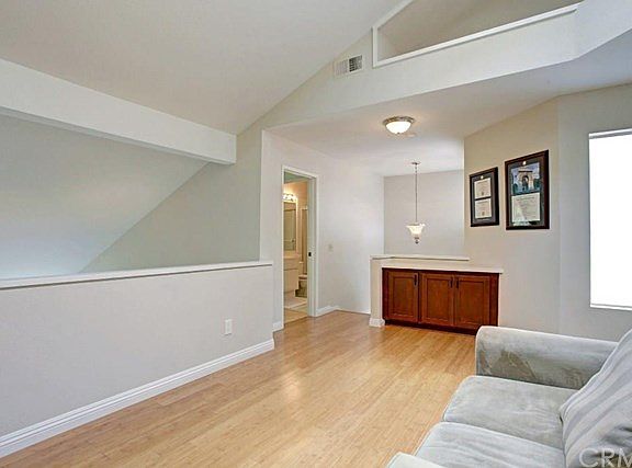 4th image of 2523 Avenita Alpera