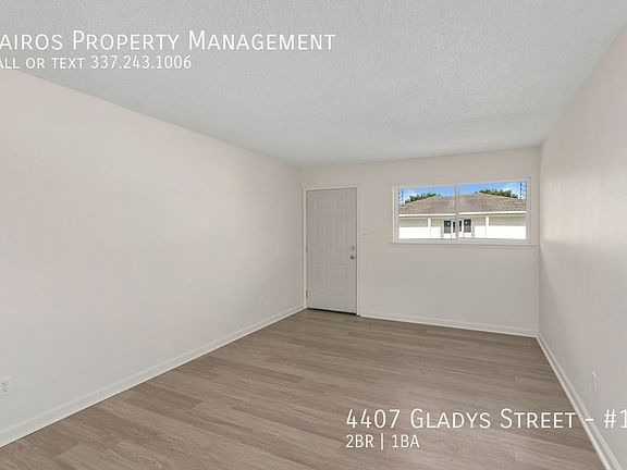 3rd image of 4407 Gladys St #15