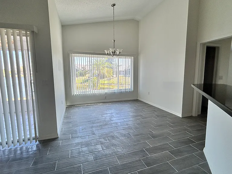 10401 Barnett Loop — Photo 12