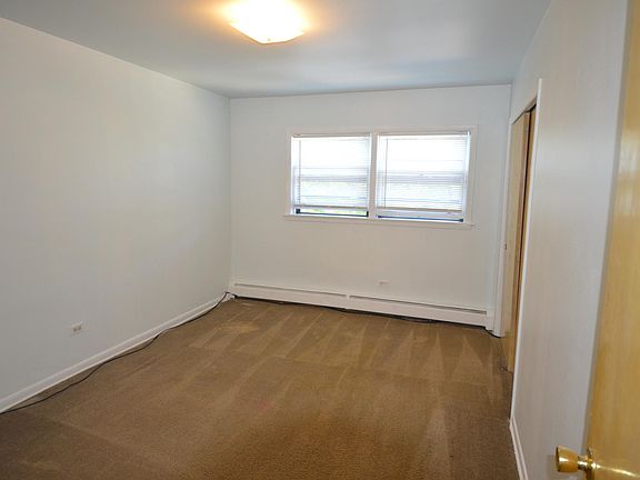 5th image of 4727 Main St #2A