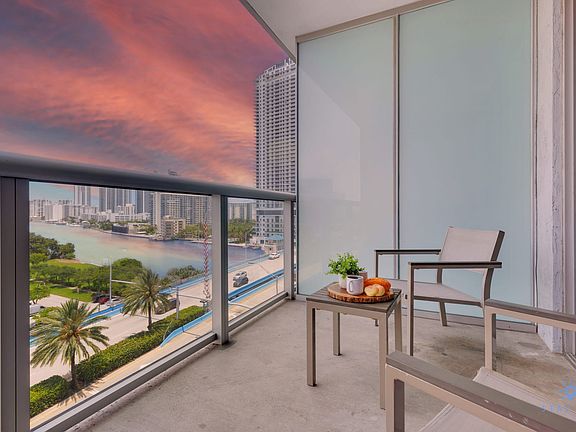 4th image of 2602 E Hallandale Beach Blvd #Id1227306p