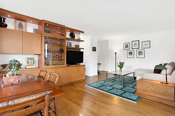 Sold by Corcoran | media 3