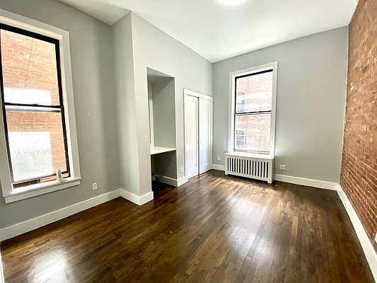 Rented by Corcoran | media 13