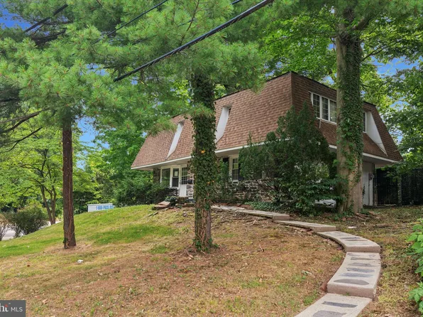 801 E Penn Pines Blvd, Aldan, PA 19018