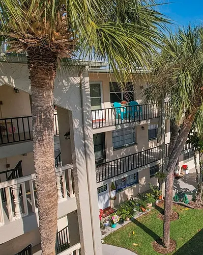 11720 Park Blvd #302-C Photo 1