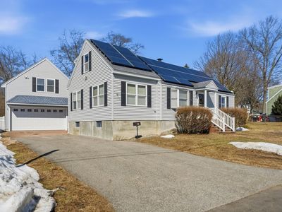 37 Saint Paul St, Lowell, MA, 01851