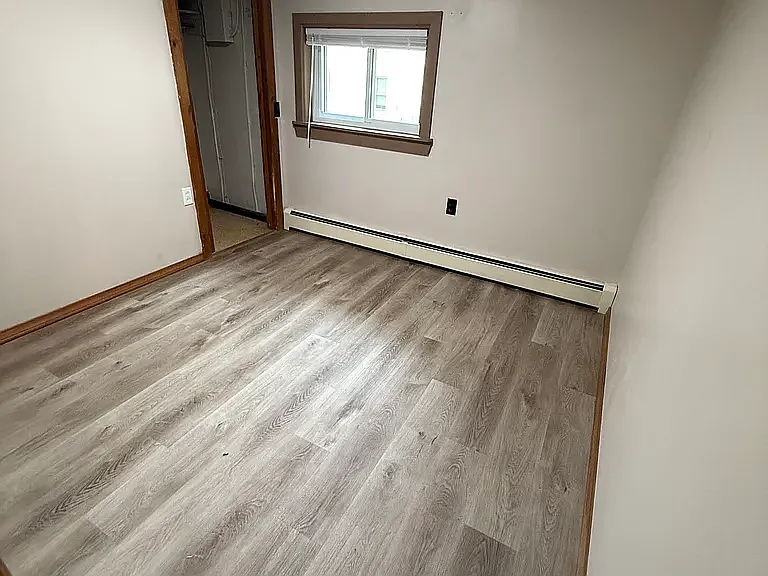 60 W Bow St #3 — Photo 4