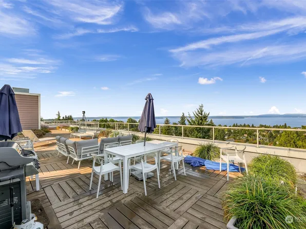 4847 California Avenue SW #302, Seattle, WA 98116