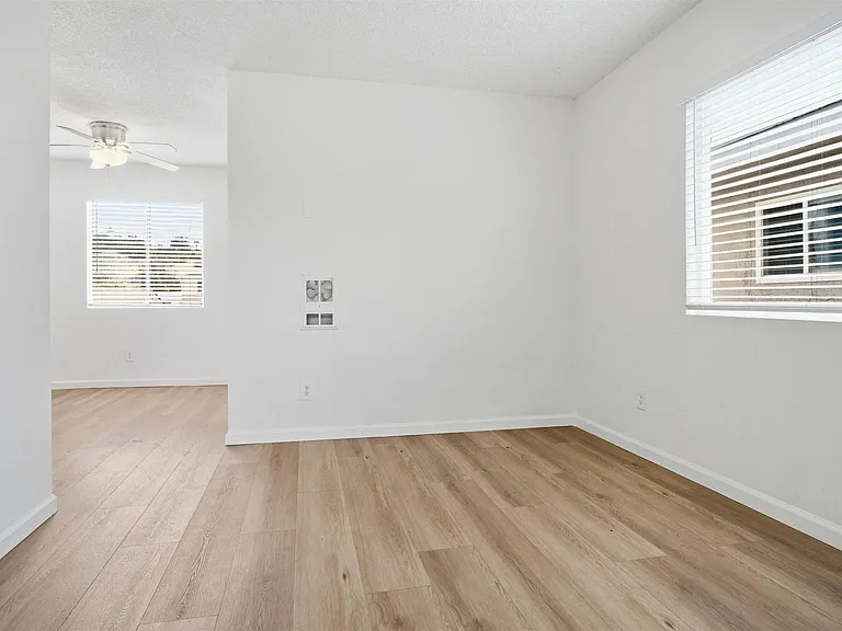 5436 Imperial Ave #3 — Photo 9
