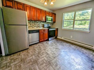 75 Belair Dr #75, New Milford, CT 06776