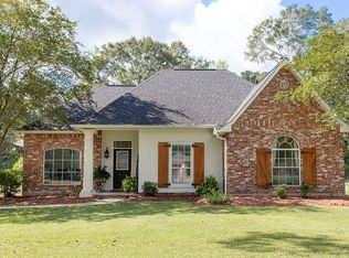 13020 Sutcliffe Dr, Walker, LA 70785
