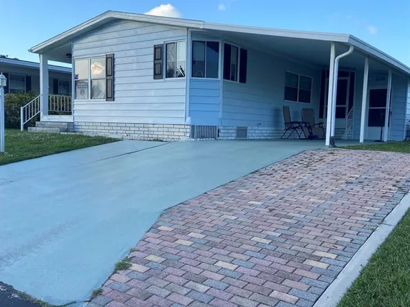240 Travis Cay Pl #2, Fort Pierce, FL 34982