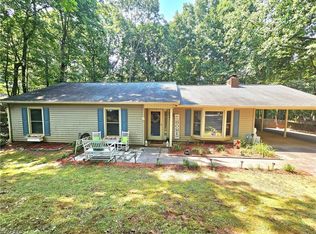 2495 Mount Salem Rd, Pfafftown, NC 27040